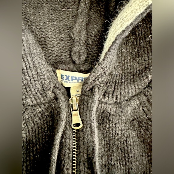 EUC 🌟Express Wool Blend Zip-up Hoodie w/ Real Rabbit Fur Hood Pompoms Sz. M - Picture 2 of 5